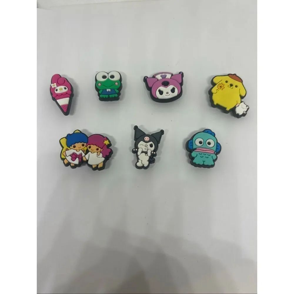 Set of 7 Sanrio Shoe Charms / Bag Charms – Cute Cartoon Characters
